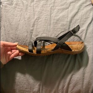 Bearpaw black sandals